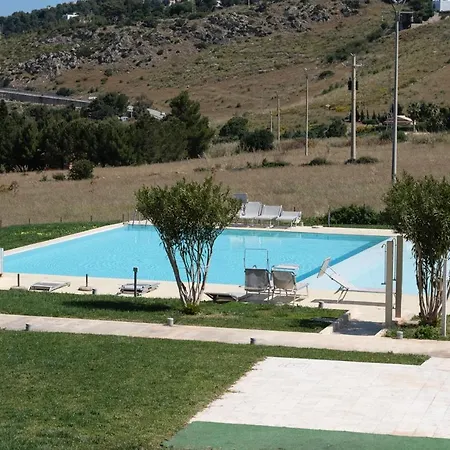 Casa Mirea Di Teti Con Piscina A Holiday home *