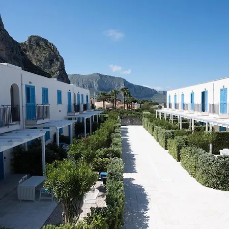 Holiday home Casa Mirea Di Teti Con Piscina A *